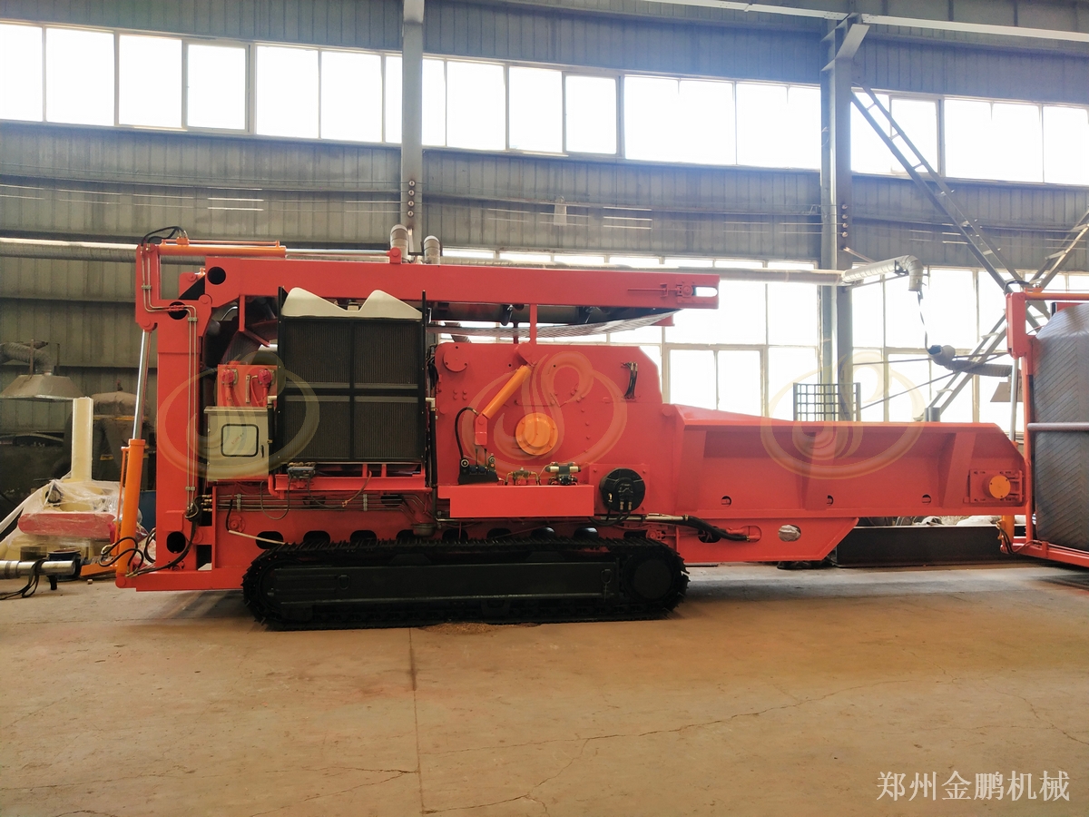 郑州金鹏移动式柴油木材破碎机无电区域现场预处理方案