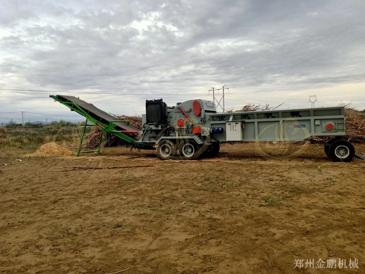郑州金鹏大型树枝粉碎机厂家提供生物质燃料预粉碎方案